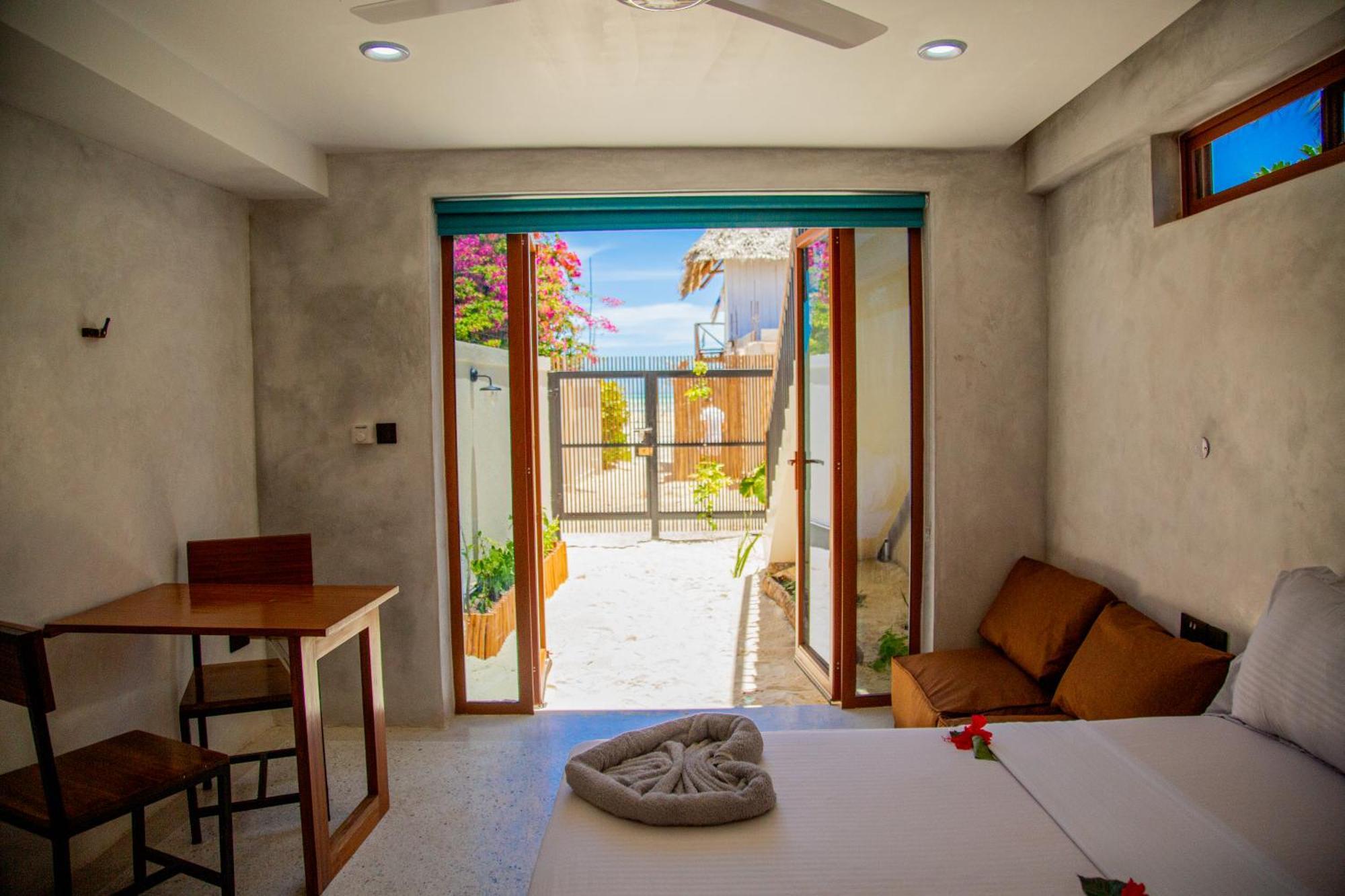 Pamoja Beach Stays Hotel In Jambiani 江比阿 外观 照片