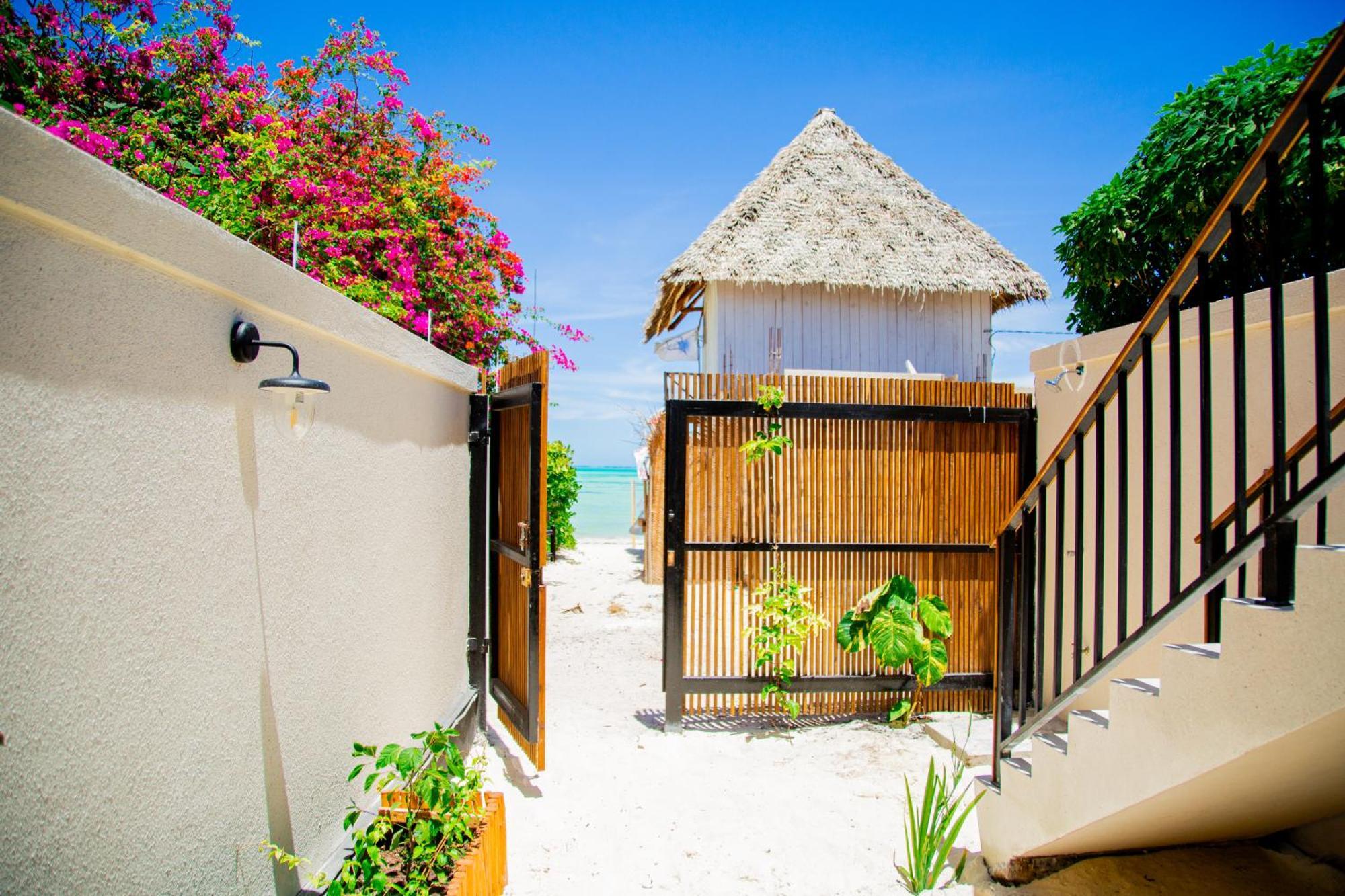 Pamoja Beach Stays Hotel In Jambiani 江比阿 外观 照片