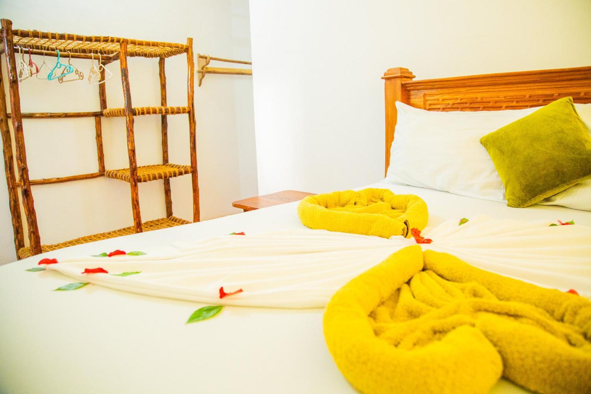 Pamoja Beach Stays Hotel In Jambiani 江比阿 外观 照片