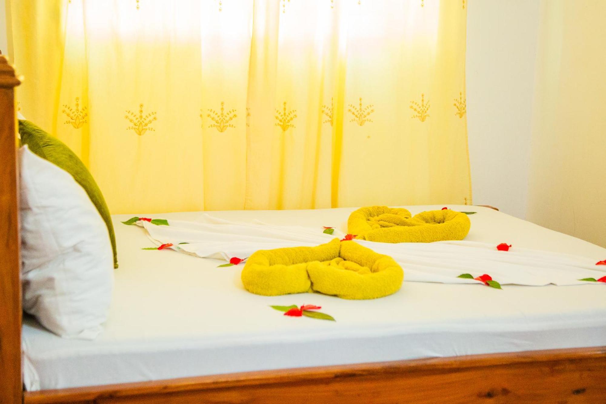Pamoja Beach Stays Hotel In Jambiani 江比阿 外观 照片